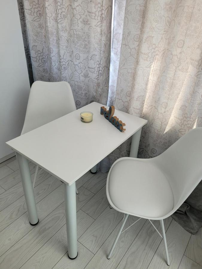 Studio Home Онешть Екстер'єр фото
